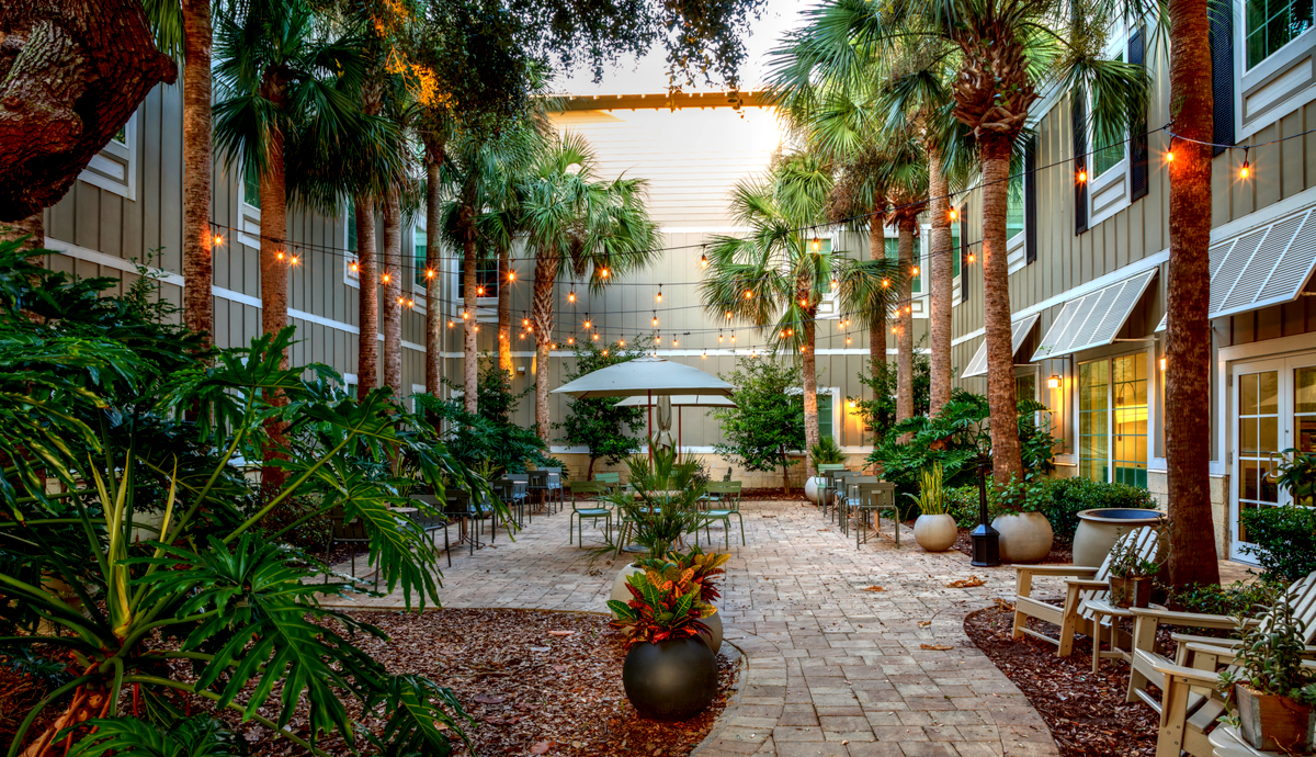 Stunning Courtyard Design Ideas